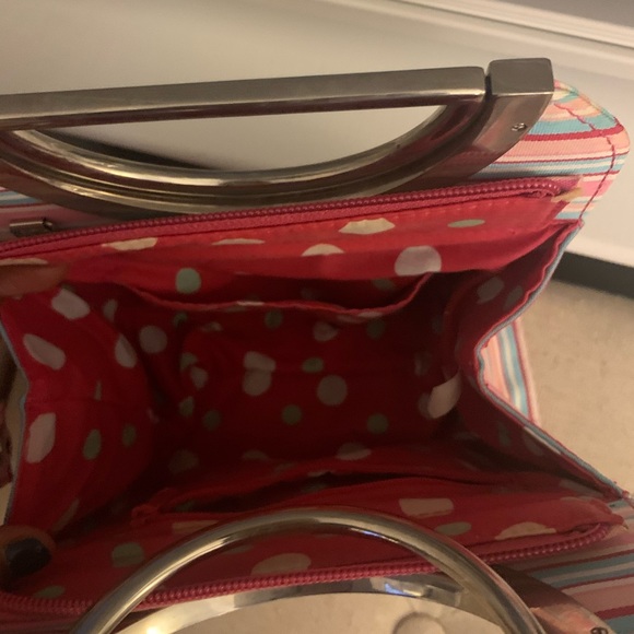 Purse - Picture 2 of 3